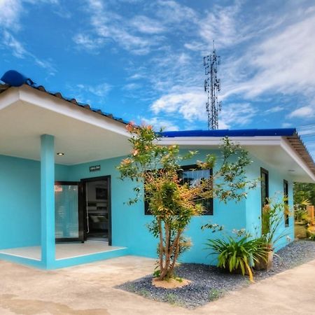 Aquatoria Phuket Bangtao Villa Surin Beach  Exteriör bild