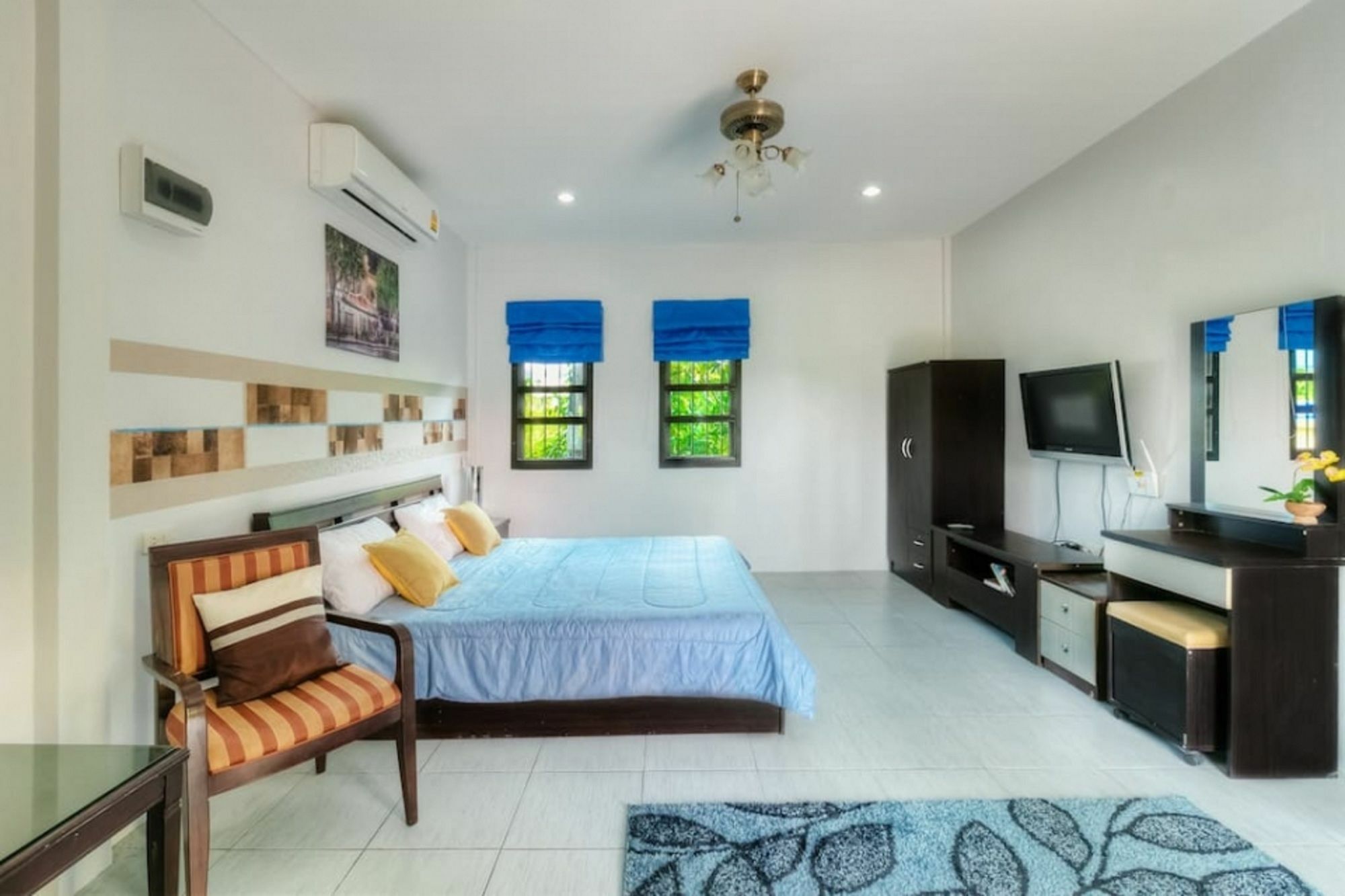 Aquatoria Phuket Bangtao Villa Surin Beach  Exteriör bild